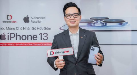MC VTV Quang Việt vô cùng ưng ý khi trên tay iPhone 13 Pro Max tại Di Động Việt MC VTV Quang Việt vô cùng ưng ý khi trên tay iPhone 13 Pro Max tại Di Động Việt