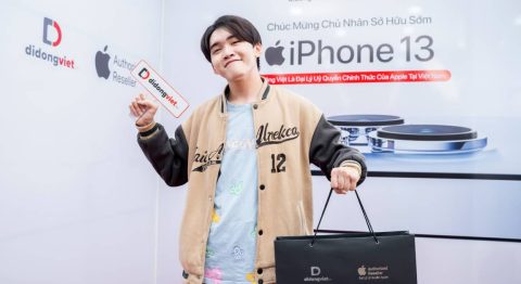 Tiktoker Nguyễn Văn Giàu bất ngờ đến cửa hàng Di Động Việt để sắm iPhone 13 Pro Max mới Tiktoker Nguyễn Văn Giàu bất ngờ đến cửa hàng Di Động Việt để sắm iPhone 13 Pro Max mới
