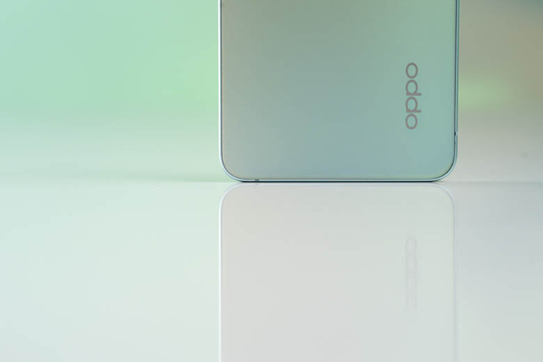 OPPO Reno6 giá bao nhiêu 2022? Có đáng mua không ở phân khúc cận cao cấp? 3 OPPO Reno6 giá bao nhiêu