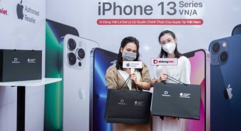 Tiktoker Cô Giáo Thảo Hương lên đời iPhone 13 Pro Max tại Di Động Việt Tiktoker Cô Giáo Thảo Hương lên đời iPhone 13 Pro Max tại Di Động Việt