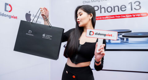Hoa hậu Lê Âu Ngân Anh tiếp tục lựa chọn Di Dộng Việt để lên đời iPhone 13 Pro Max Hoa hậu Lê Âu Ngân Anh tiếp tục lựa chọn Di Dộng Việt để lên đời iPhone 13 Pro Max