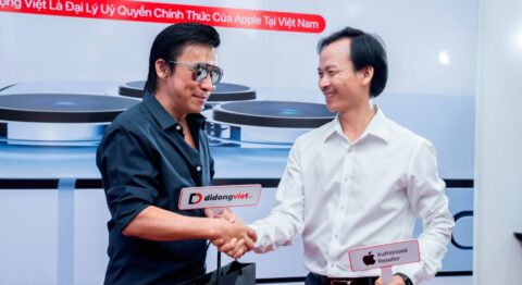 Sắm iPhone 13 Pro Max tại Di Động Việt: Nhạc sỹ Tuấn Thăng vô cùng hài lòng