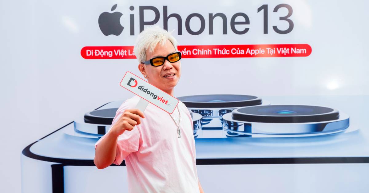 Rapper Pjpo hài lòng khi sắm iPhone 13 Pro Max ở cửa hàng Di Động Việt
