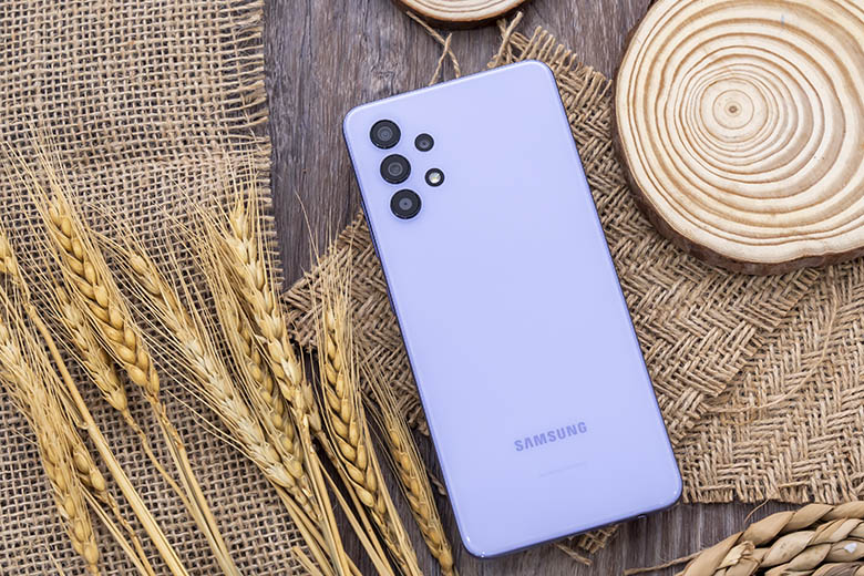 So sánh Samsung Galaxy A32 và Galaxy A52