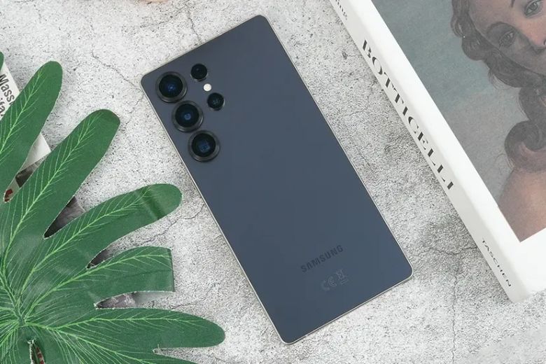 Điểm danh top 10 điện thoại Samsung đắt nhất hiện tại 2025 16 samsung đắt nhất