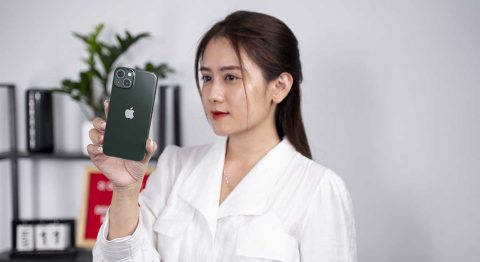 Sau gần một năm ra mắt: iPhone 13 vẫn giữ giá cực tốt trong khi các đối thủ rớt giá quá nhanh iPhone 13