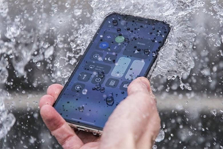 điện thoại chống nước