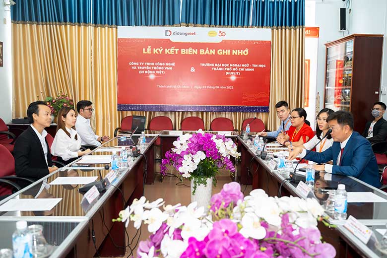 Di Động Việt hợp tác chiến lược với Đại học HUFLIT trong việc tiếp nhận, tuyển dụng nhân lực 4 Di Động Việt