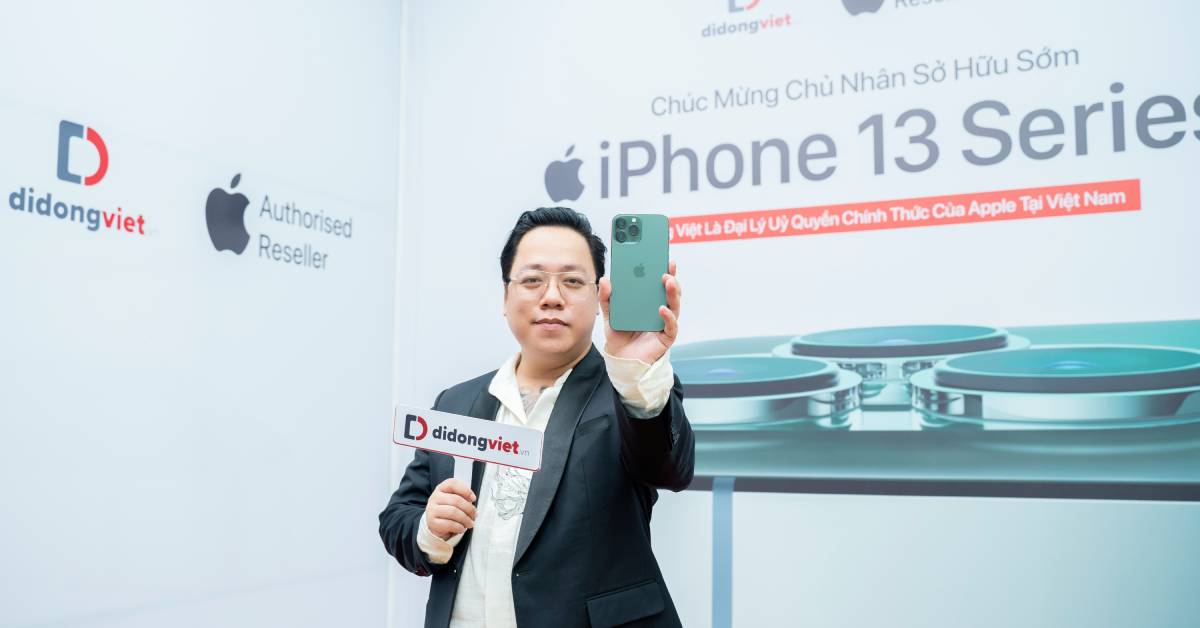MC Tùng Leo vô cùng hài lòng tiếp tục chọn lên đời iPhone 13 Pro Max Xanh Lá tại Di Động Việt