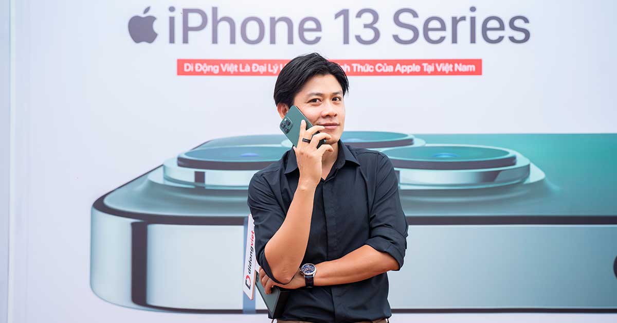 Nhạc sỹ Nguyễn Văn Chung tiếp tục lên đời iPhone 13 Pro Max tại Di Động Việt