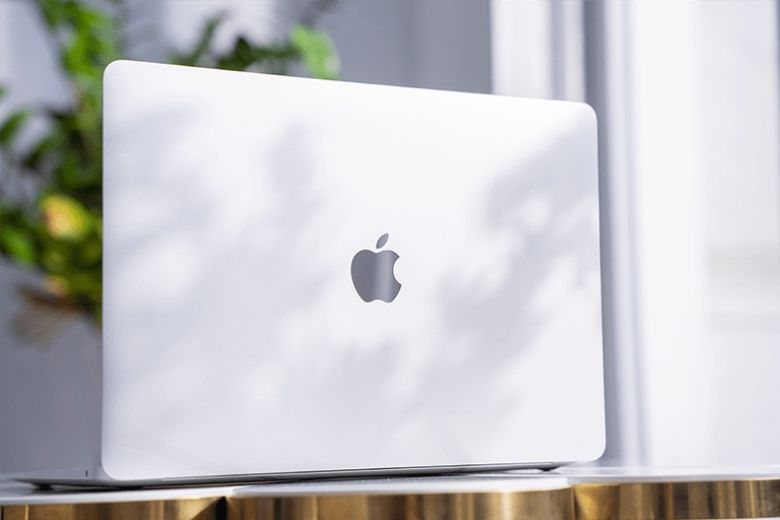 MacBook Air M1 giá bao nhiêu