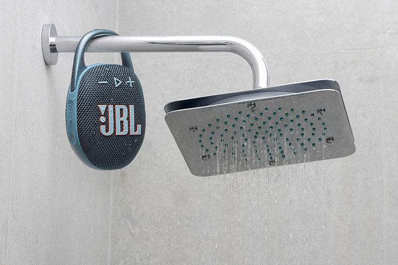 jbl là của hãng nào