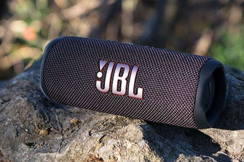 jbl là của hãng nào