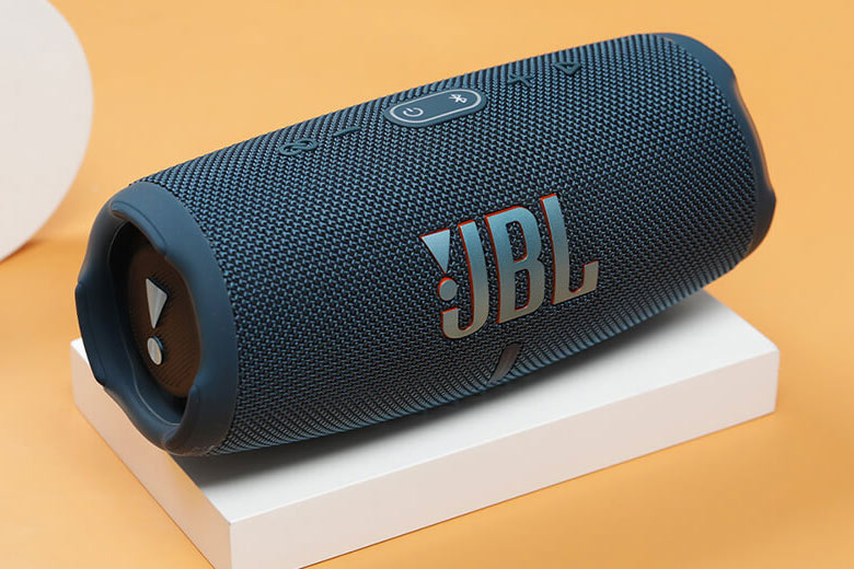 jbl là của hãng nào