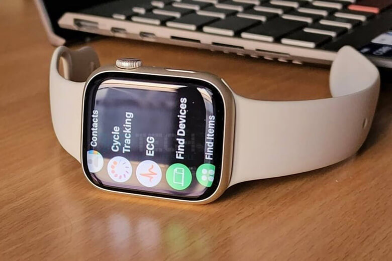 So sánh Galaxy Watch 5 với Apple Watch SE 2