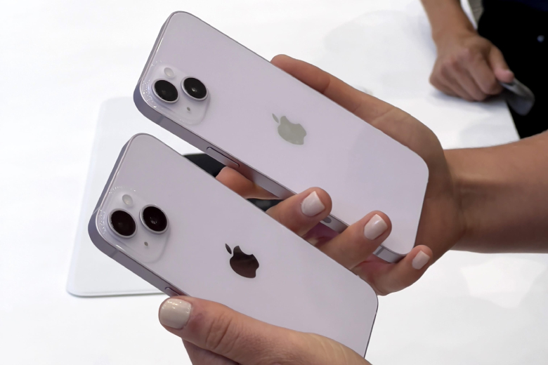 iPhone 14 Plus bị cáo buộc cắt giảm sản lượng chỉ sau 2 tuần sản xuất