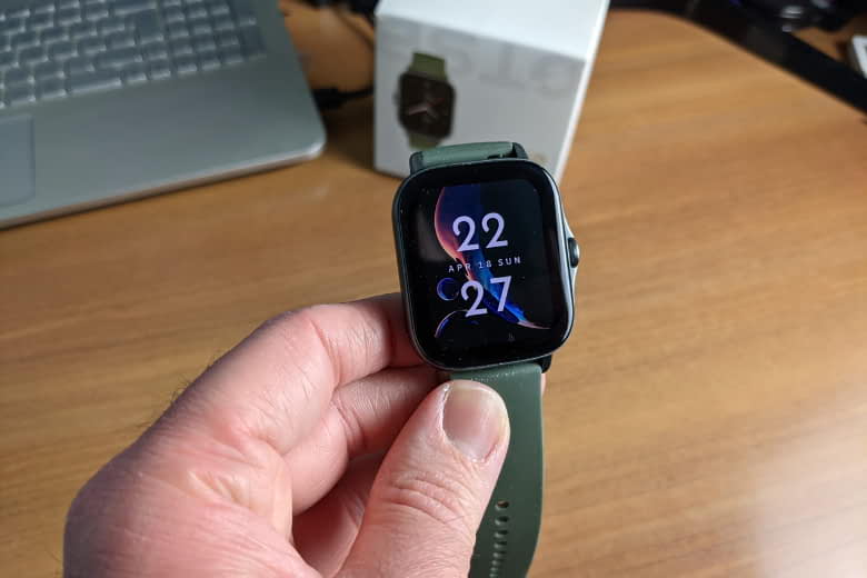 So sánh Amazfit GTS 2e và GTS 2 mini