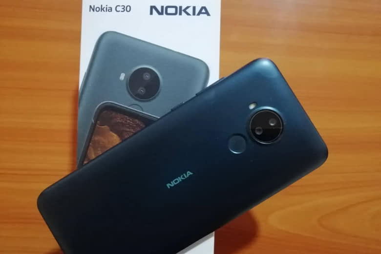 đánh giá Nokia C30