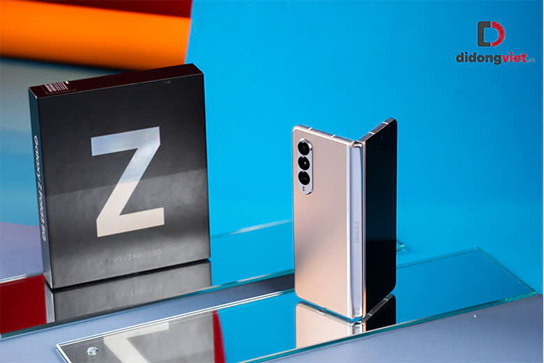 có nên mua samsung galaxy z fold3