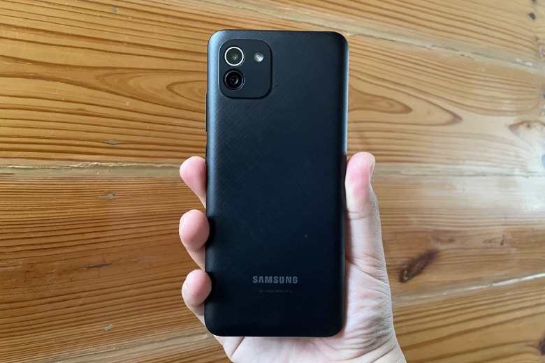 Đánh giá Samsung Galaxy A03