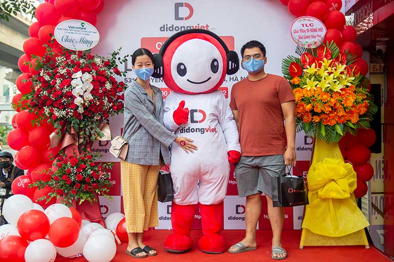 Di Động Việt khai trương