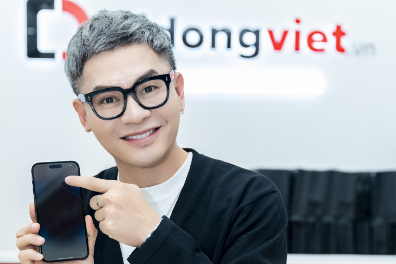 Giám đốc sáng tạo Nam Trung lên đời iPhone 14 Pro Max