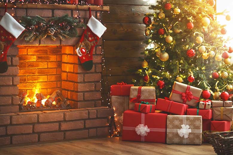 Năm 2024, hãy tỏa sáng ánh nắng tình yêu với lời chúc Giáng Sinh chân thành từ trái tim. Mùa Noel là thời khắc để đoàn viên và chia sẻ yêu thương với gia đình và bạn bè. Hãy tặng những lời chúc tốt đẹp nhất đến người thân yêu của bạn để mang đến niềm vui và hạnh phúc cho mọi người trong mùa lễ yêu thương này.