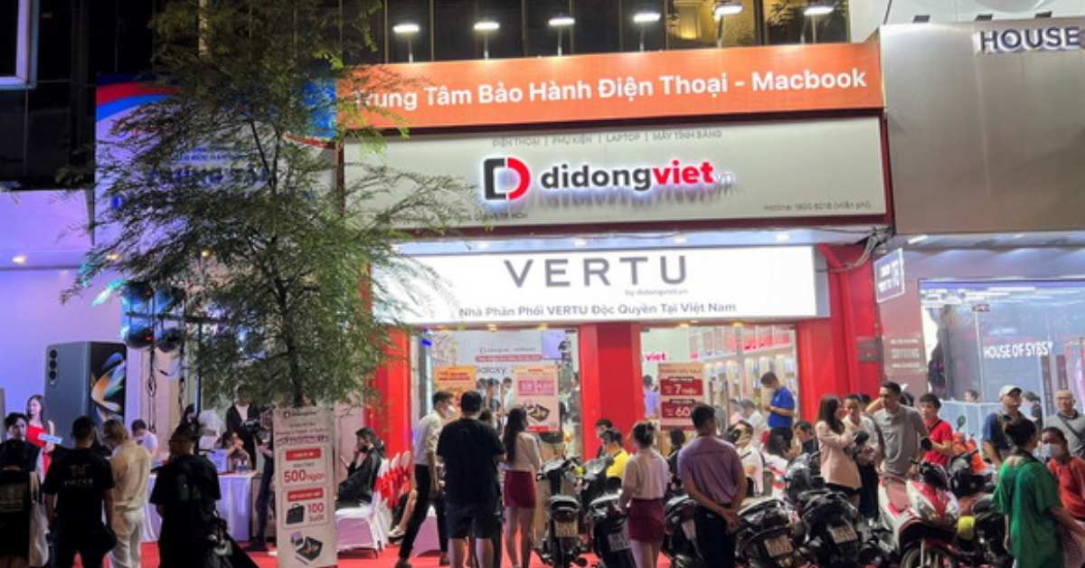Khai trương cửa hàng điện thoại Di Động Việt 79 Đồng Khởi, Quận 1