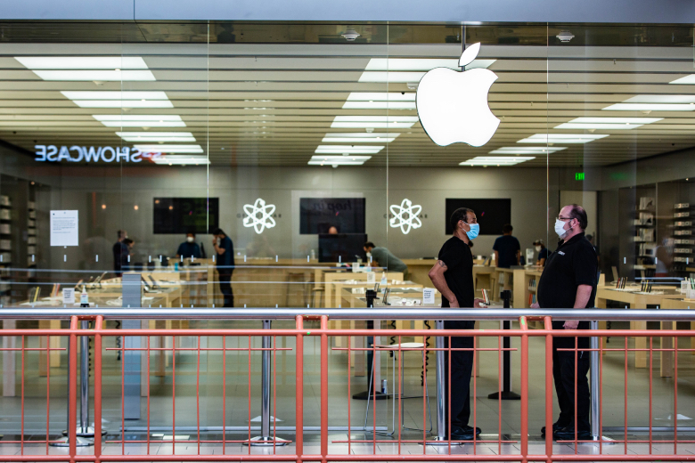 Apple sẽ nới lỏng các chính sách COVID-19 cho nhân viên