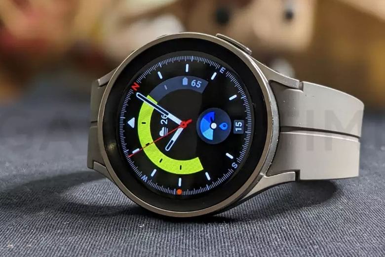 so sánh Galaxy Watch 5 Pro vs Pixel 