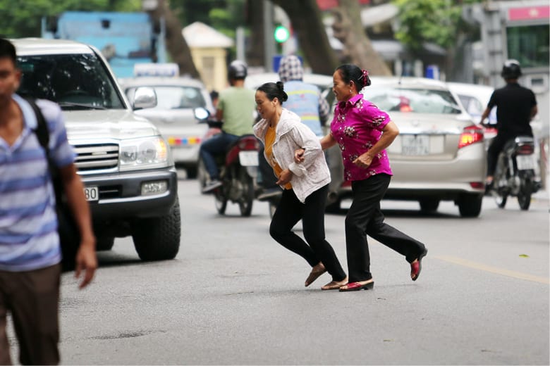 vượt đèn đỏ phạt bao nhiêu xe máy