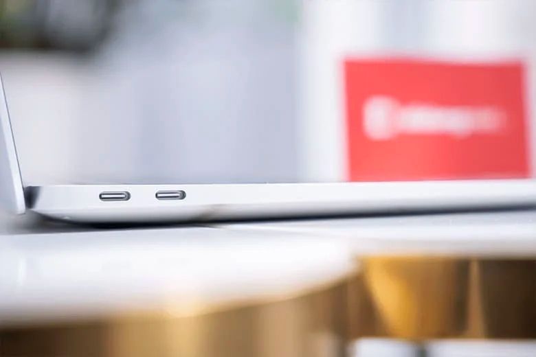 So sánh MacBook Air M1 và MacBook Pro 2019