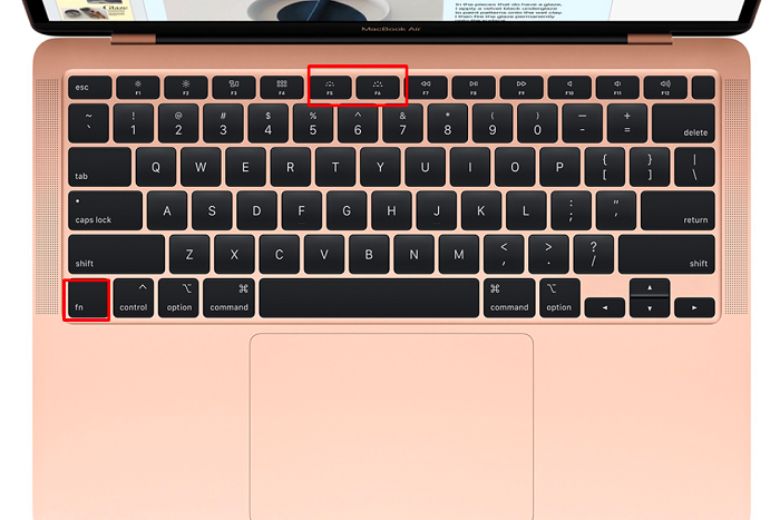MacBook Air M1 có đèn bàn phím không

