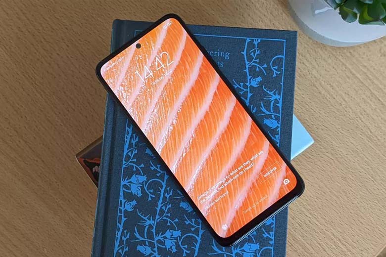 So sánh Xiaomi Redmi Note 12 và Note 11
