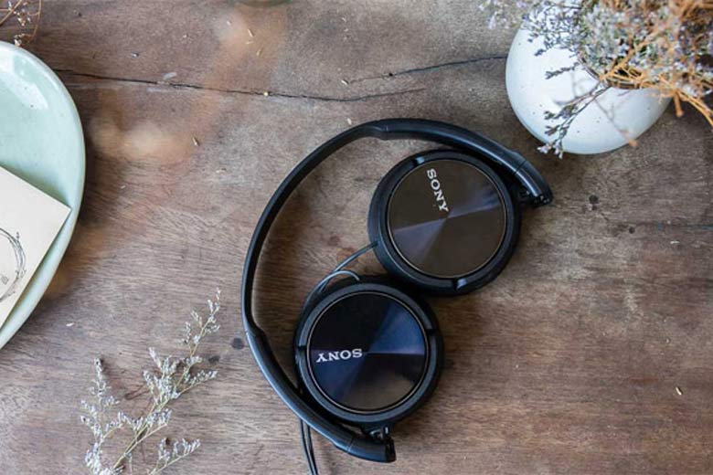 đánh giá tai nghe Sony MDR-ZX110AP
