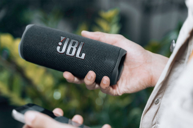 JBL Flip 6 vs Huawei Sound Joy
