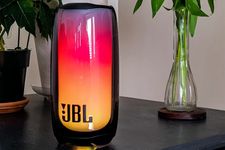 JBL Pulse 5 vs Charge 5
