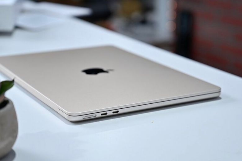 MacBook Air 15 inch 2023 có mấy màu
