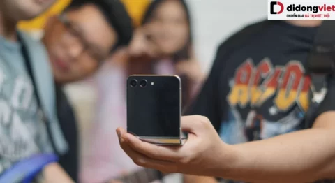 Galaxy Z Flip5 – Sự hòa mình vào dòng chảy âm nhạc Indie cùng các bạn trẻ cá tính
