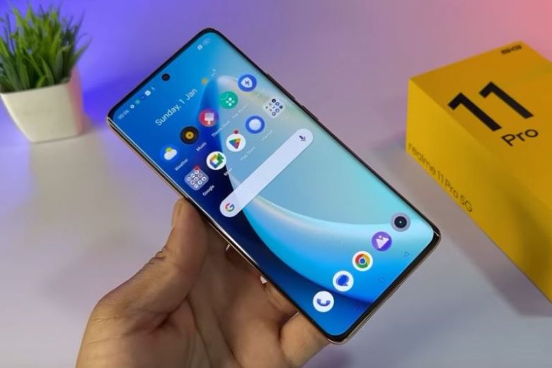 trên tay realme 11 pro