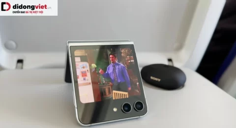 Trở thành vlogger chỉ với Galaxy Z Flip5