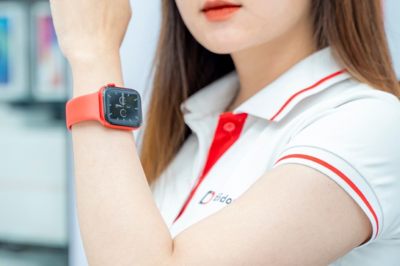 So sánh Apple Watch SE 2022 và Apple Watch Series 6