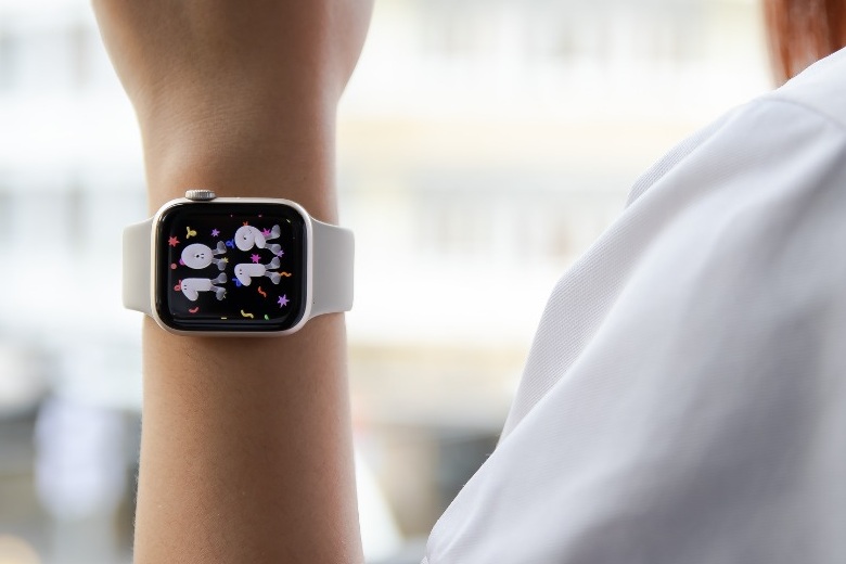 So sánh Apple Watch SE 2022 và Apple Watch Series 6