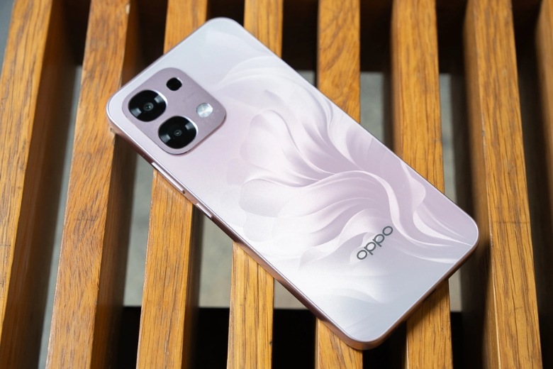 Điện thoại pin trâu OPPO A6 Pro