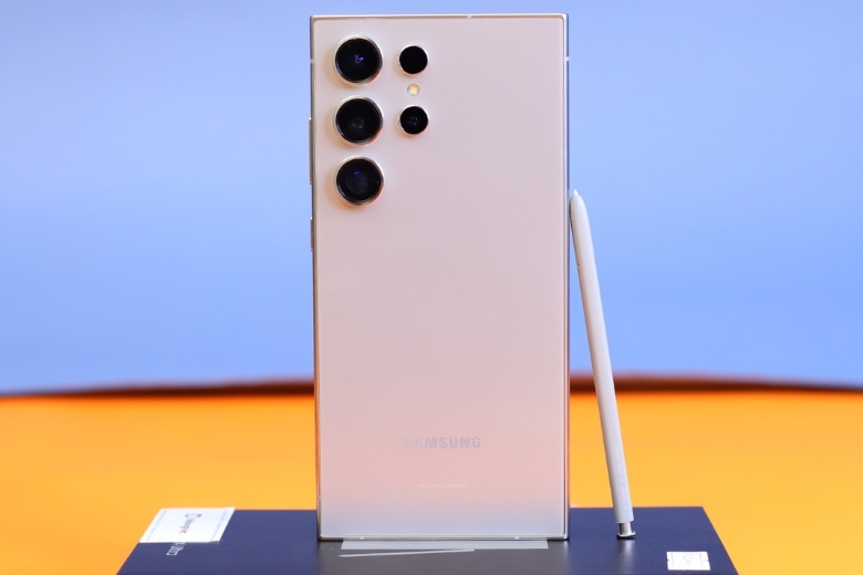 Điện thoại pin trâu Samsung Galaxy S24 Ultra