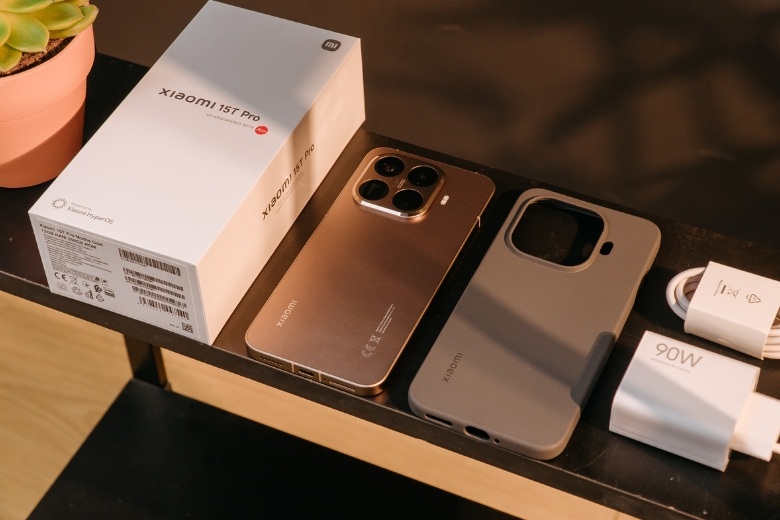 Điện thoại pin trâu Xiaomi 15T Pro 5G