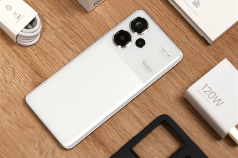 so sánh xiaomi redmi note 13 pro và redmi note 13 pro plus