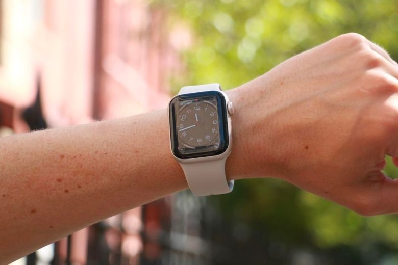 Apple Watch SE 2023 có mấy màu