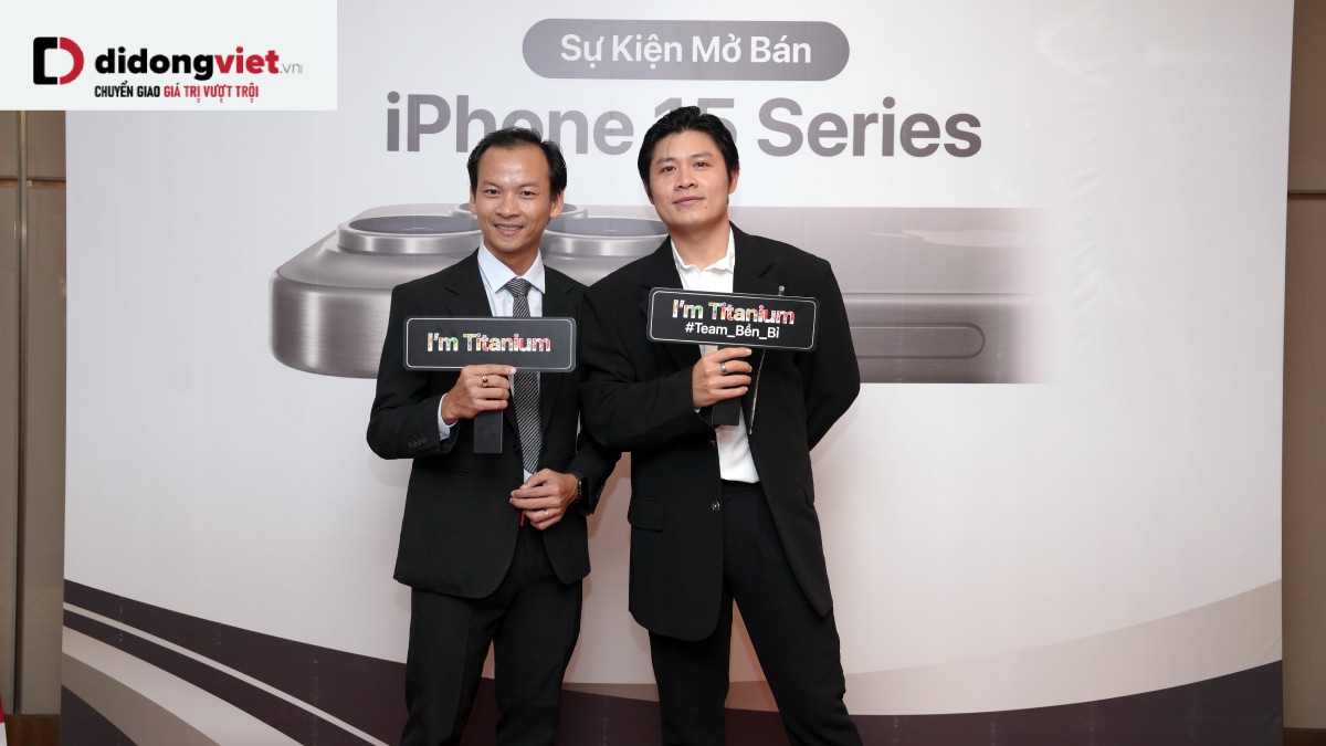 Nhạc sĩ Nguyễn Văn Chung lên đời iPhone 15 Pro Max tại Di Động Việt