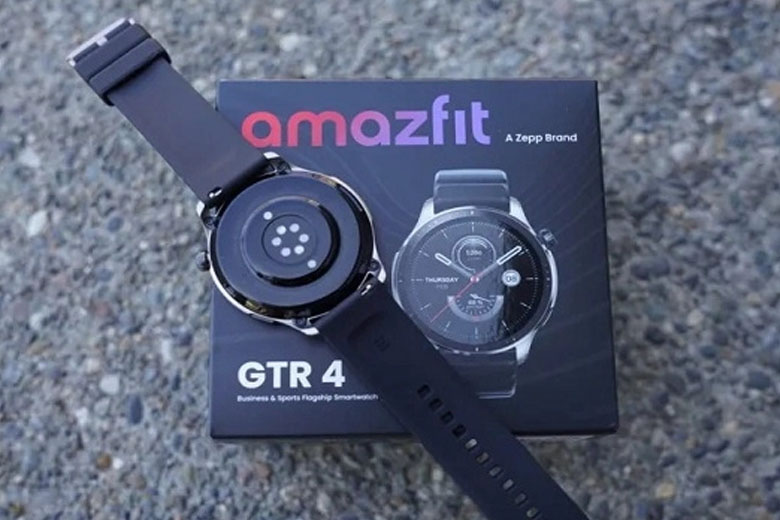 Huawei Watch GT 4 và Amazfit GTR 4 thời lượng pin